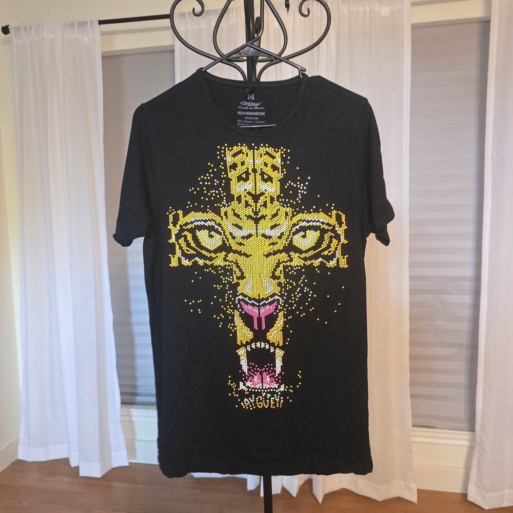 Men's Black Tee with Yellow Graphic by Unknown Brand
